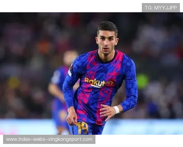 费兰托雷斯插上接应形成高质量机会，巴萨攻势如火